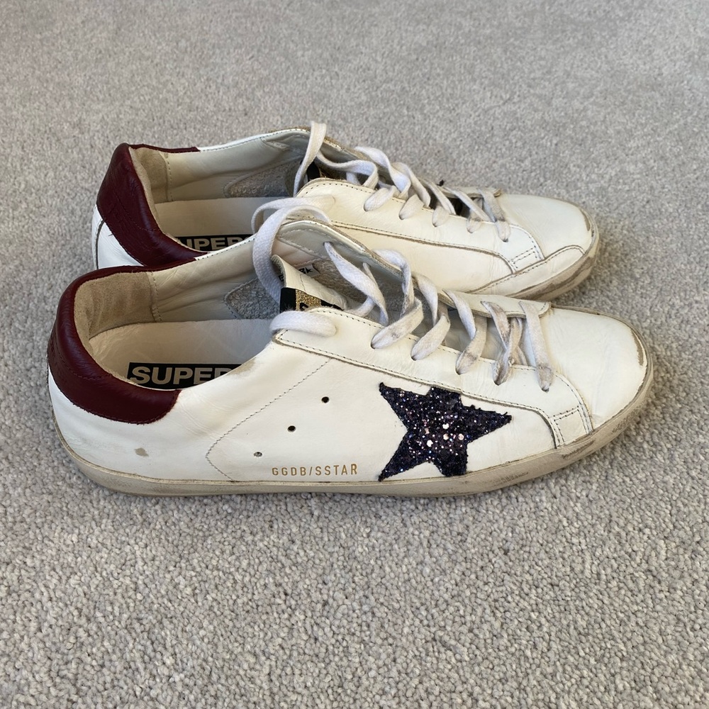 Golden Goose | Super-Star Sneakers w navy glitter star & maroon heel tab Size:40